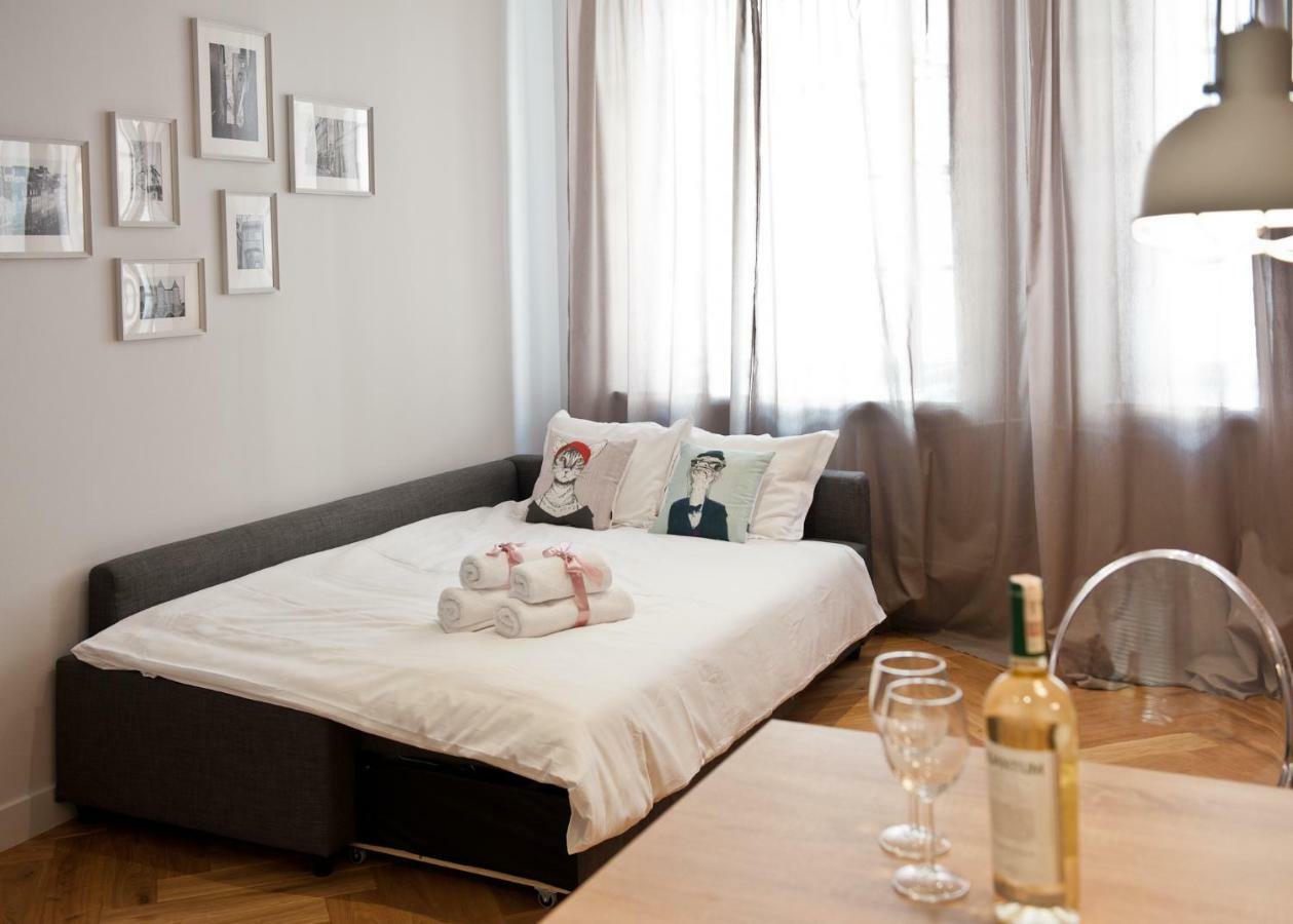 Red Brick Old Town Apartment 바르샤바 외부 사진